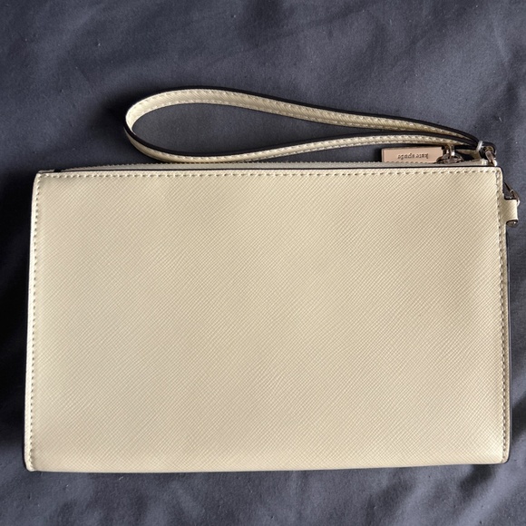 Kate spade wristlet like new - Picture 2 of 4